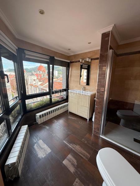 Foto c038caa5-8273-474f-a553-c56595c99450. Appartamento con riscaldamento in Salesas - Foncalada - Campoamor Oviedo