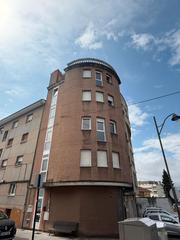 Edifici a El Berrón-La Carrera. ¡vivienda de seis plantas con terraza!