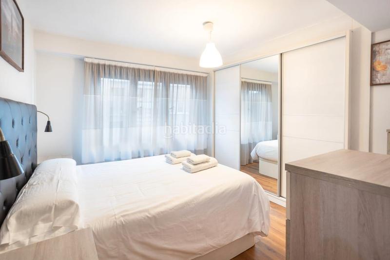 Foto 0077aee2-290d-476c-9918-3b96bbd74703. Flat with heating in Centro Gijón