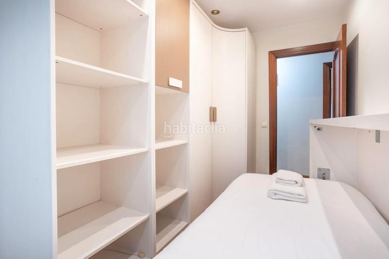 Foto 00d0ab18-008f-450b-be0c-4db6a272e345. Flat with heating in Centro Gijón