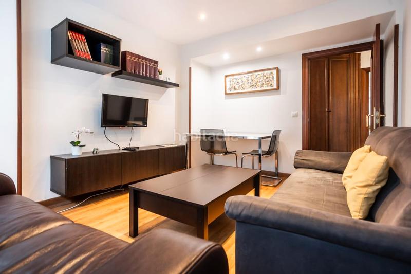 Foto 522aaa44-0270-403a-b8af-776937bc4ddf. Flat with heating in Centro Gijón