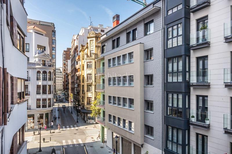 Foto 9baaf20c-0e36-457a-b787-b68a903b92c4. Flat with heating in Centro Gijón