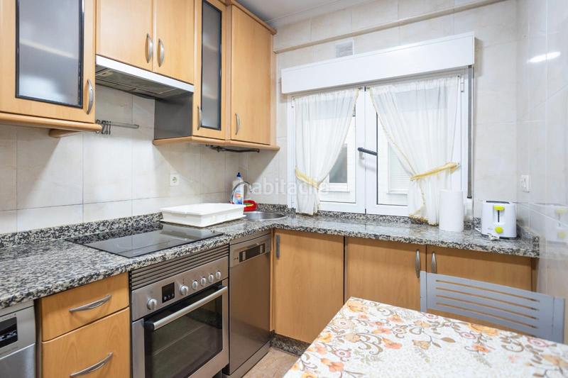 Foto ba311c6e-cb1e-41be-89bf-795e8b4b1394. Flat with heating in Centro Gijón