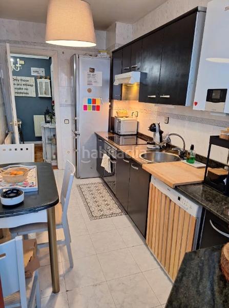 Foto e6613360-5ca9-46c4-9f35-6d840a9c2cf4. Duplex con riscaldamento parcheggio in Colloto Oviedo