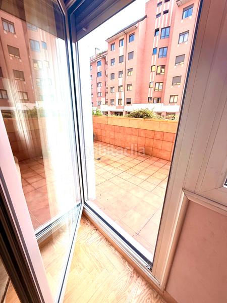 Foto 3e8d0898-15ee-410e-894c-660e7f4b9593. Flat with heating parking pool in La Florida Oviedo