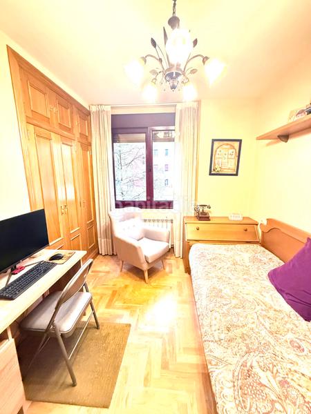 Foto 9934c0ea-7887-4ecd-8b39-f96db31e04e1. Flat with heating parking pool in La Florida Oviedo