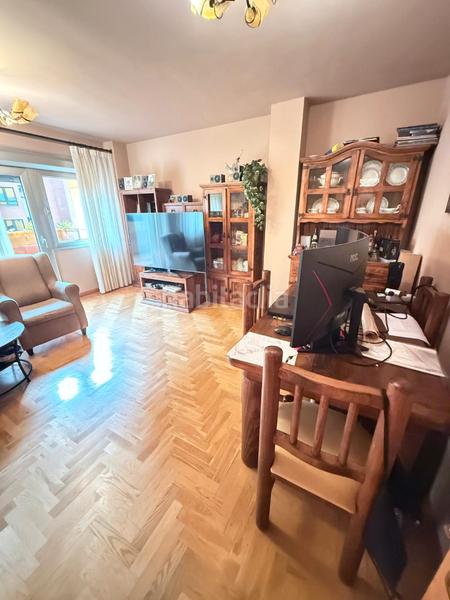 Foto 9bd05cb9-dfe7-4d09-8ac9-dbcd4166c9f4. Flat with heating parking pool in La Florida Oviedo