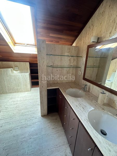 Foto 0d550ca9-d6db-41bb-ad71-9e9ba48a89ad. Xalet amb xemeneia calefacció aparcament piscina a Llanera