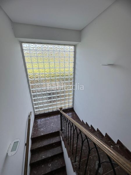 Foto c012ea09-b6fb-4efc-afb7-92269eb1d779. Xalet amb xemeneia calefacció aparcament piscina a Llanera