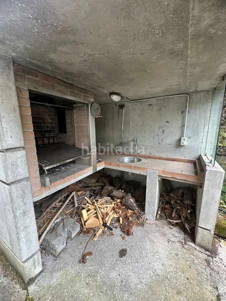 Foto d265d9fe-d8df-430b-88b1-cf80d62b7c25. Xalet amb xemeneia calefacció aparcament piscina a Llanera