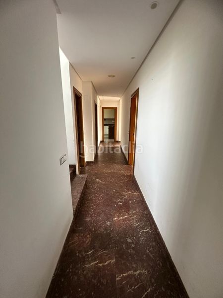 Foto ed5aa539-4b24-49ed-9738-2b0724616a6a. Xalet amb xemeneia calefacció aparcament piscina a Llanera