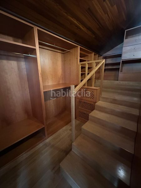 Foto effeecf5-3621-4bbb-9f4e-87489b08b29e. Xalet amb xemeneia calefacció aparcament piscina a Llanera