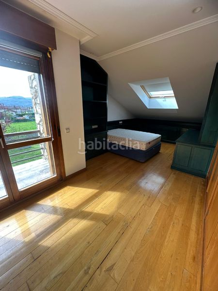 Foto f27247e6-f937-4fc2-b4b1-f93f73901711. Xalet amb xemeneia calefacció aparcament piscina a Llanera