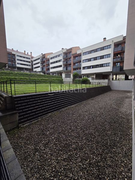 Foto b04d7baf-ecec-44f7-81ae-ee46c92c757a. Pis amb calefacció aparcament piscina a Viesques Gijón
