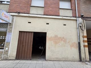 Local commercial à Milán - Pumarín
