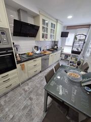 Piso en Parroquias Sur - La Manjoya. ¡vivienda en tudela veguin con terraza!