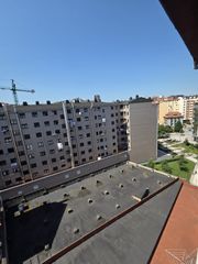 Pis a Salesas - Foncalada - Campoamor. Piso ideal para vivir o como inversión