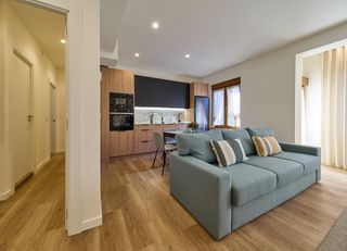 Pis a Cangas de Onís. ¡ideal para vivir o como inversión, ya que cuenta con licencia v