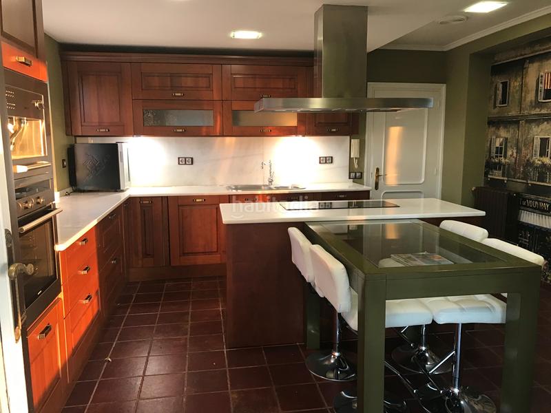 Foto 1adeafc4-ea00-4ae8-bdfe-5b351a8b7705. Rent chalet with heating parking in Llanera