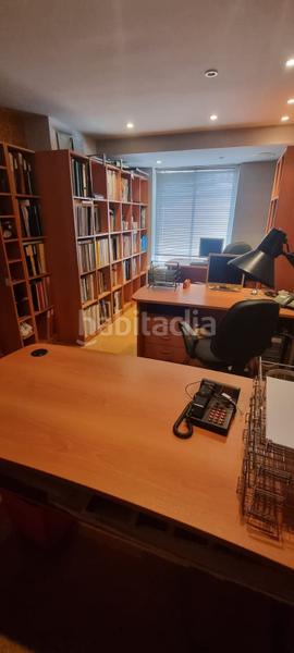 Foto b34a4974-2bc5-4022-b6a3-013cbf006046. Alquiler oficina en Parque San Francisco - Uría Oviedo