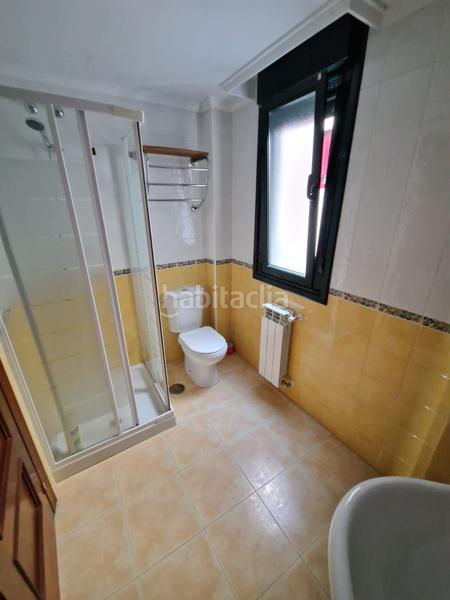 Foto 10701954-5405-4ca0-944b-6f1a5c6f9b3e. Flat in avenida langreo 9 in El Berrón-La Carrera Siero