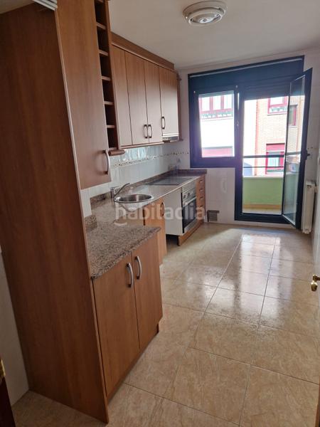 Foto e8ae911f-0140-43ff-a562-0593359b6623. Flat in avenida langreo 9 in El Berrón-La Carrera Siero