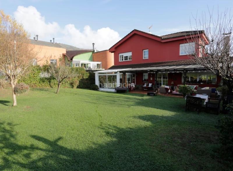 Foto 57f5b421-b71a-4dd4-815c-89d462249802. Chalet en Parroquias Norte - Naranco Oviedo