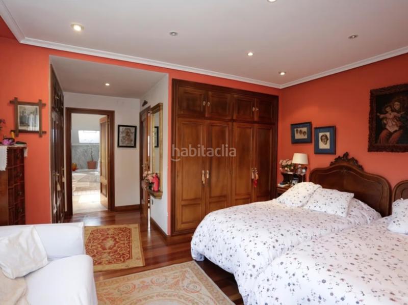 Foto 685067dd-647a-468f-b0d9-1543d4aeb727. Chalet en Parroquias Norte - Naranco Oviedo