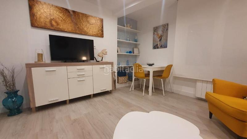 Foto 42d73418-0969-4433-b256-78ec3500ef64. Piso ¡piso reformado totalmente con licencia vut vigente! en Gijón