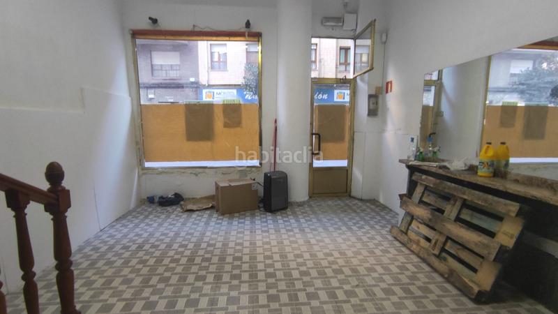 Foto 780e4593-170b-4b34-bc82-8cdaba188cb9. Lloguer local comercial a calle fernando casariego 25 a Langreo