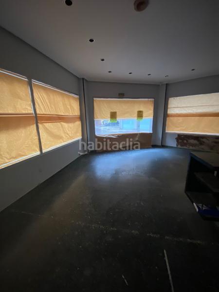 Foto 0a23fa51-b434-4440-a07e-27bd9b2c5d77. Local comercial a calle norte 56 a La Felguera Langreo