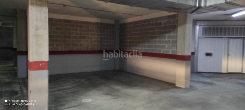 Foto 2297c1c5-f93f-4adc-9faf-f0e5dad5ce67. Aparcament cotxe a calle francisco pintado fe 9 a Langreo