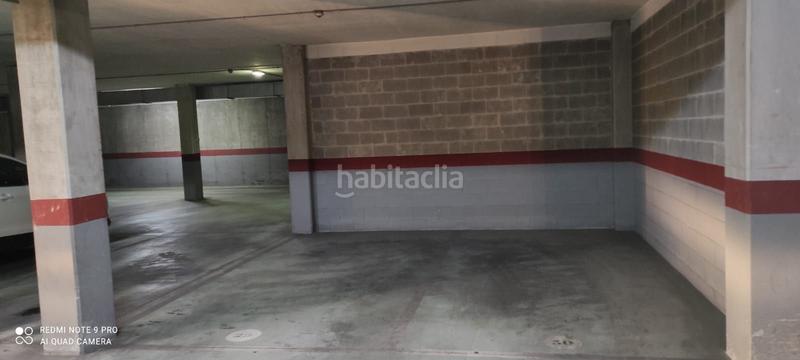 Foto 2507c8d1-4238-42c3-9c4a-e073eea7412a. Aparcament cotxe a calle francisco pintado fe 9 a Langreo