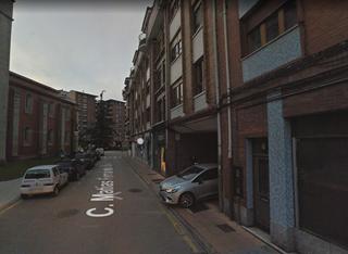 Aparcament cotxe a Calle matías fernández bayo 3