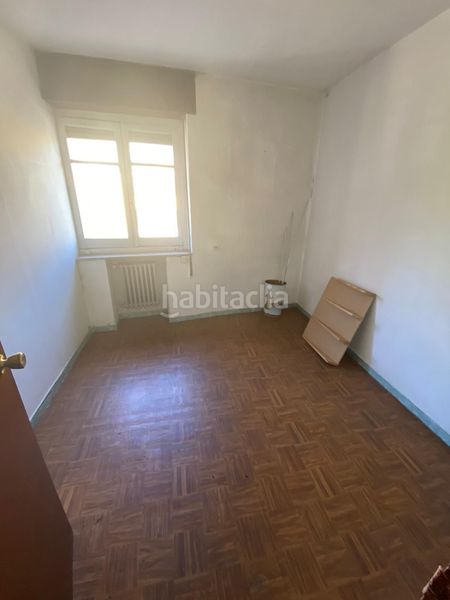 Foto e797aaff-5f7a-4fe0-8fe4-b764de2ccd4a. Edificio in San Martín del Rey Aurelio