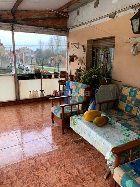 Foto 40e2df79-f5d3-4b79-ace6-c65b49c5044a. Casa amplia casa con nave, patio y finca en Riaño - Los Barros Langreo