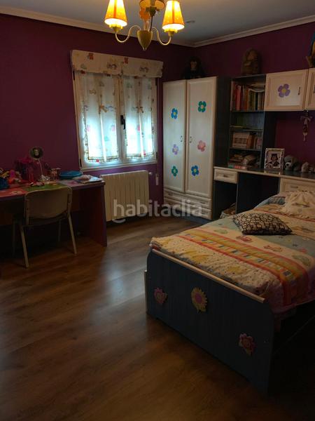 Foto a04e43e3-c110-4ac8-9acb-b3c1b5e2fead. Casa amplia casa con nave, patio y finca en Riaño - Los Barros Langreo
