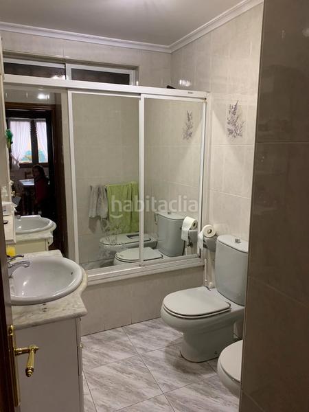 Foto b76ee588-ab82-407e-9c73-d260ec7e1f92. Casa amplia casa con nave, patio y finca en Riaño - Los Barros Langreo