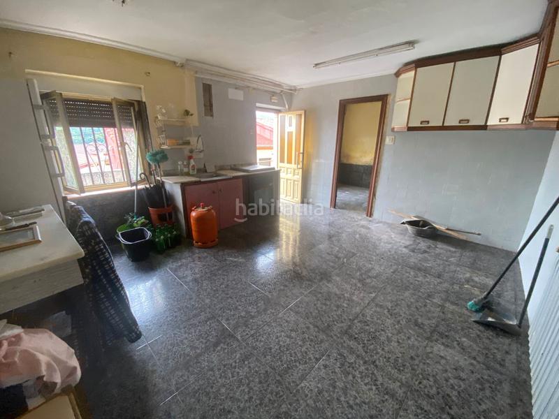 Foto b1c36875-095b-45d1-ab63-ada789c2306a. Casa con riscaldamento parcheggio in La Felguera Langreo