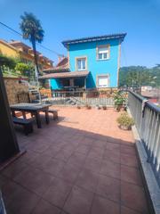 Casa pareada  Calle la xarrota. Casa en sama de langreo con terraza y garaje