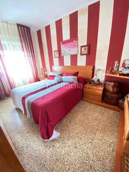 Foto 06950b68-e826-4097-a4c8-c477d0915b0e. Casa  con garaje, local y patio en Lada Langreo