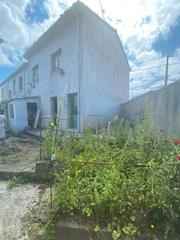 Casa  Calle sabino alonso fueyo. Casa con garaje, local y patio