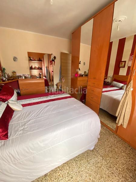 Foto ecd1d34c-438c-4b60-84a5-5e49e255f87f. Casa  con garaje, local y patio en Lada Langreo