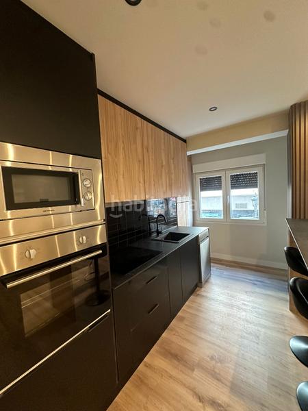 Foto 444f629e-eea7-4d2e-9d46-4f8893513ac4. Piso  reformado en el centro de La Felguera en Langreo