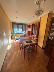 Etagenwohnung  Calle raigosu. Piso seminuevo en la felguera