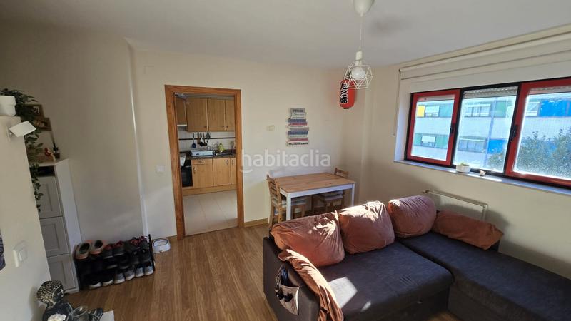 Foto 215b80cc-bd5e-422c-b4cd-01a3b673f67f. Pis a barrio el pilar 7 a Lada Langreo