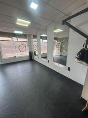 Miete Geschäftsraum in Calle pedro duro 26. Local reformado en la felguera - calle pedro duro