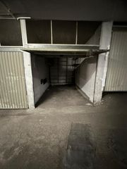 Aparcament cotxe  Calle ramón garcía argüelles