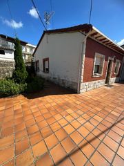 Haus  La-3. Casa en venta con terraza, garaje y huerta en langreo