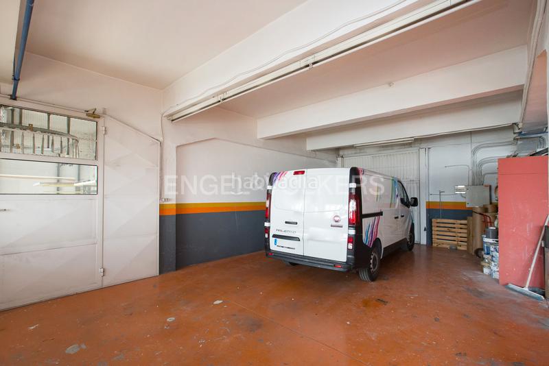 Foto c399c15a-11a5-451e-aa02-8245a1238ac6. Terreno residenziale in Rekalde Centro Bilbao
